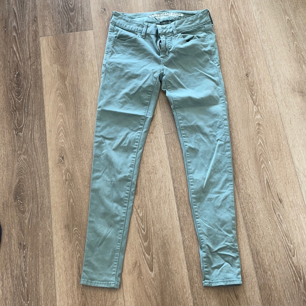 Never worn American eagle super stretch light green jeans